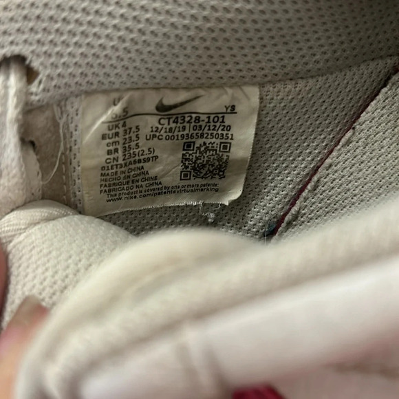 Nike Air Force one low top sneakers size 4 white pink - Picture 6 of 7